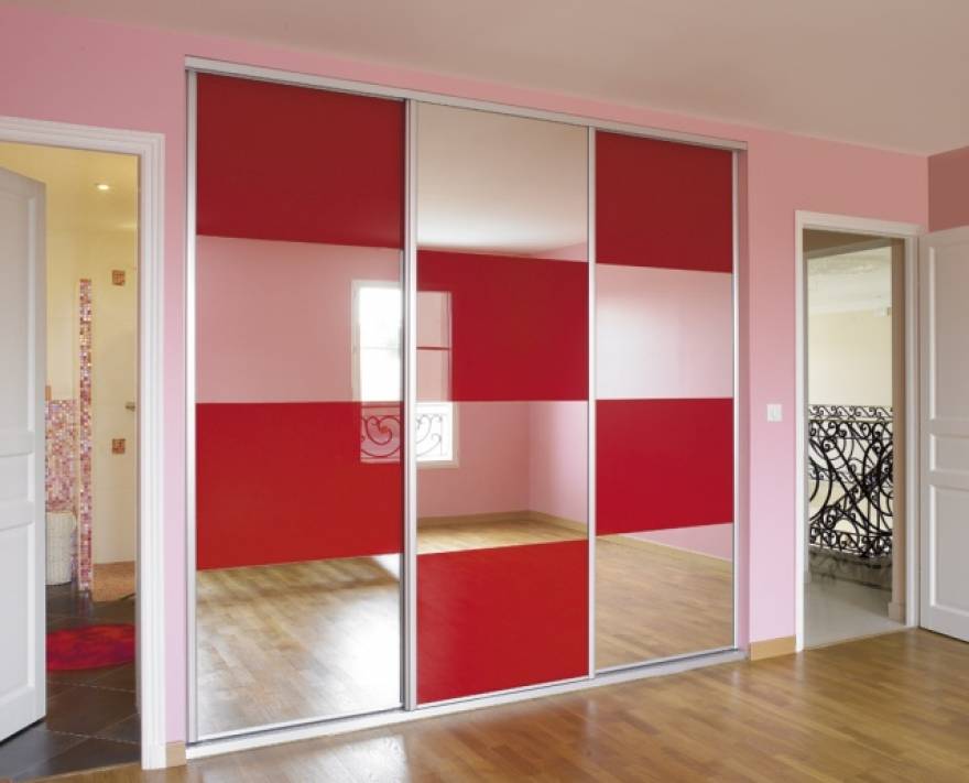 Façade de placard façon Damier en verre laqué et Miroir à Saint Mitre