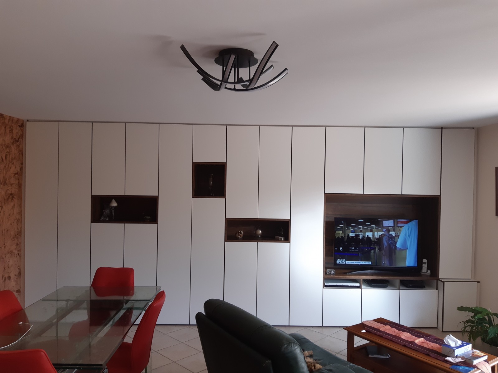Meuble TV design et épuré à Martigues