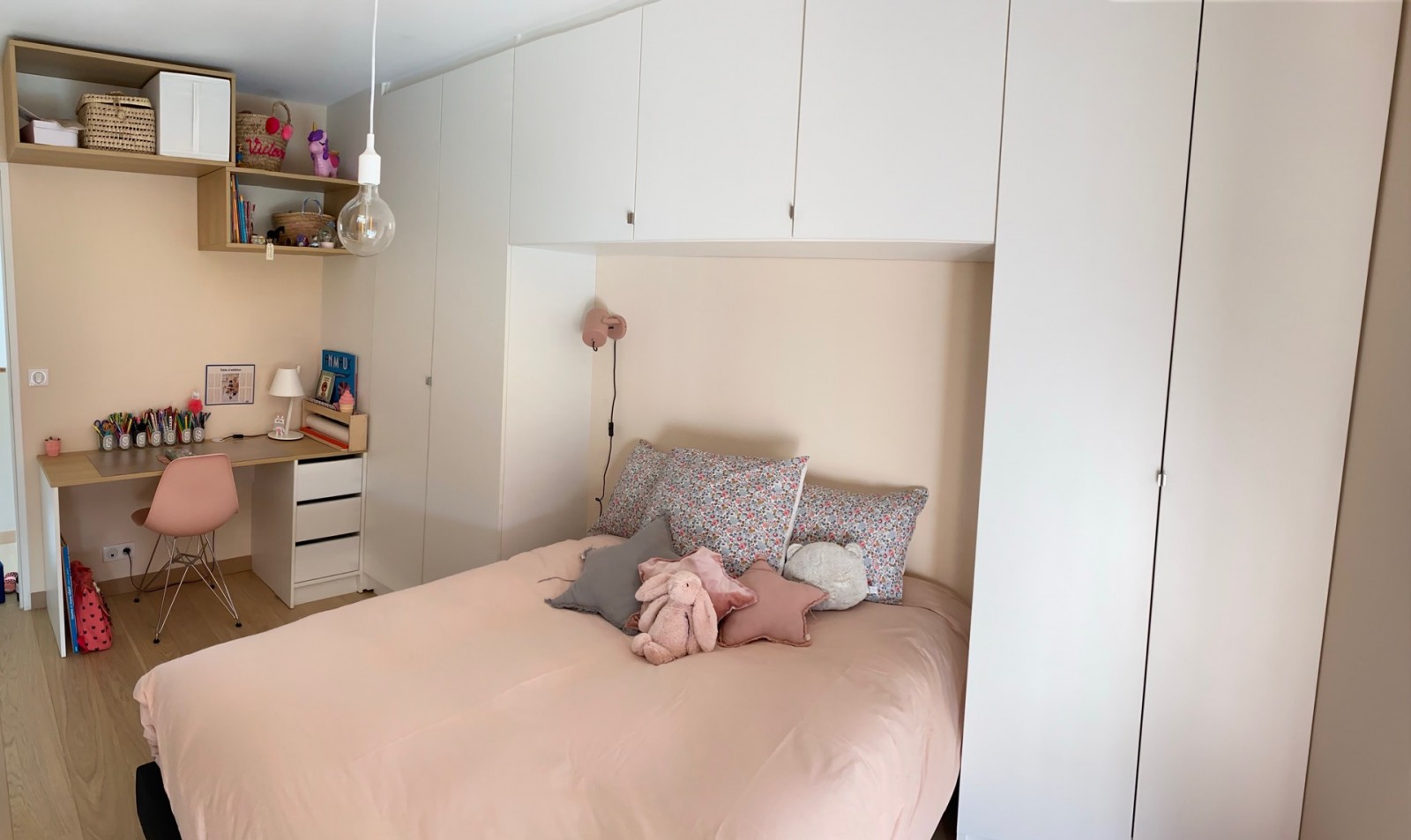 Placard avec portes battantes à Puyricard