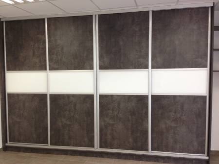 Portes de placard coulissantes en Mélaminé et Verre Laqué