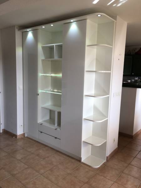 Bibliothèque avec leds à Bandol