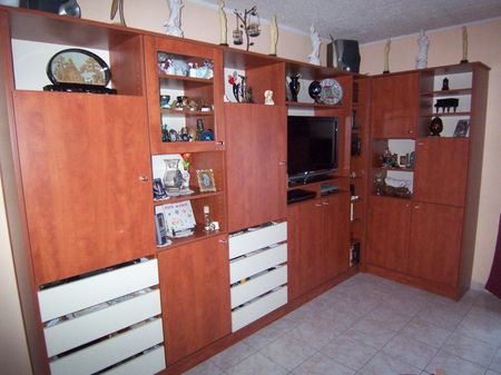 Bibliotheque en angle en merisier et beige